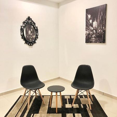 Halal Islam Tamu iCity Shah Alam Bagian luar foto